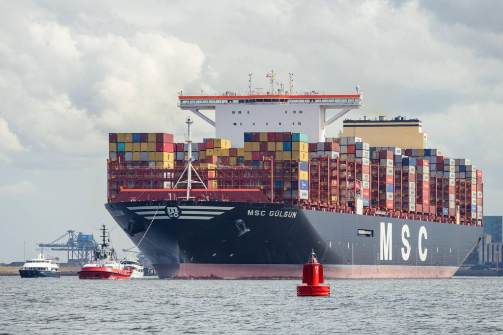 Gigantes de Navega: Los 20 mejores barcos de contenedores del mundo en 2023 11 alamy 1700803108